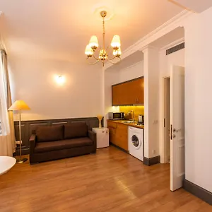 pera-line-cihangir.istanbul-turkeyhotels.com/