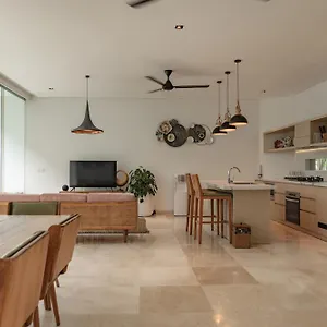 Eight Palms By Ini Vie Hospitality Seminyak (Bali)
