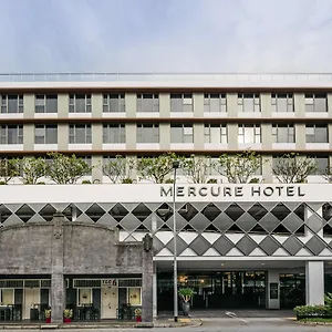 https://mercure-tyrwhitt.singapore-best-hotels.net